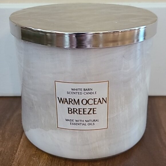 WARM OCEAN BREEZE 3 Wick Candle Bath & Body Works - Picture 2 of 6